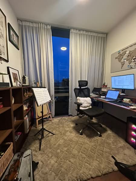 The Tembusu, 107 Tampines Road, 3 Bedrooms, 1,044 sqft, Condominium For Rent, by Sam Chin, 500210870 - Study - PropertyGuru.com.sg
