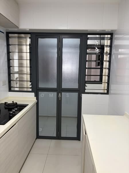 310C Punggol Walk, 310C Punggol Walk, 2 Bedrooms, 721 sqft, HDB Flat For Sale, by Thomas Ong, 500210874 - Kitchen - PropertyGuru.com.sg