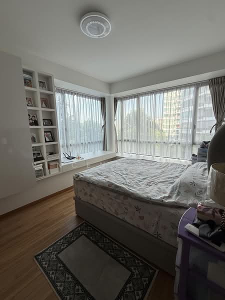 Casa Merah, 50 Tanah Merah Kechil Avenue, 4 Bedrooms, 1,378 sqft, Condominium For Rent, by Vincent Chen, 500210875 - Bedroom - PropertyGuru.com.sg