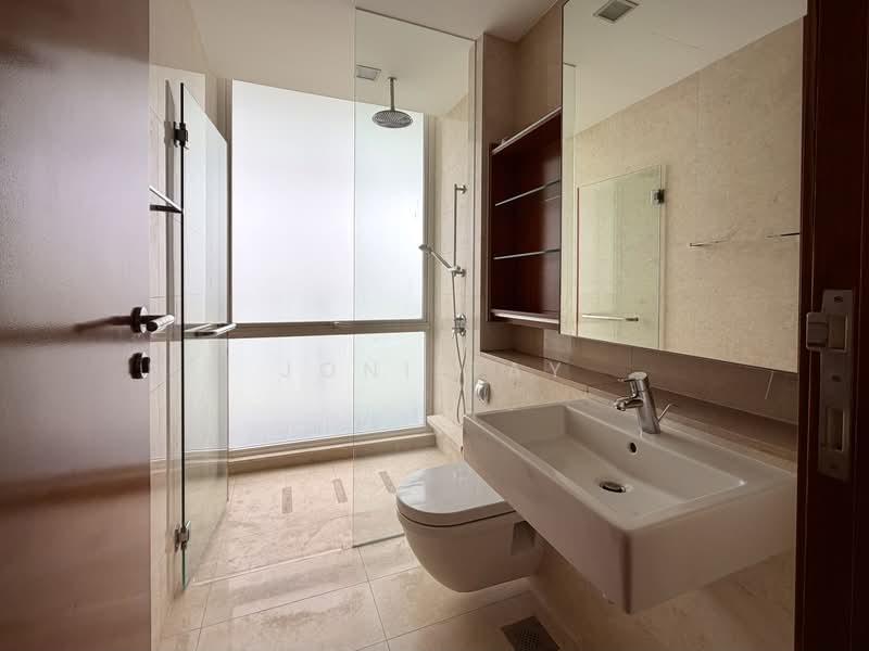 Saint Thomas Suites, 33 St Thomas Walk, 4 Bedrooms, 2,013 sqft, Condominium For Rent, by Joni Tay, 500210882 - Bathroom - PropertyGuru.com.sg