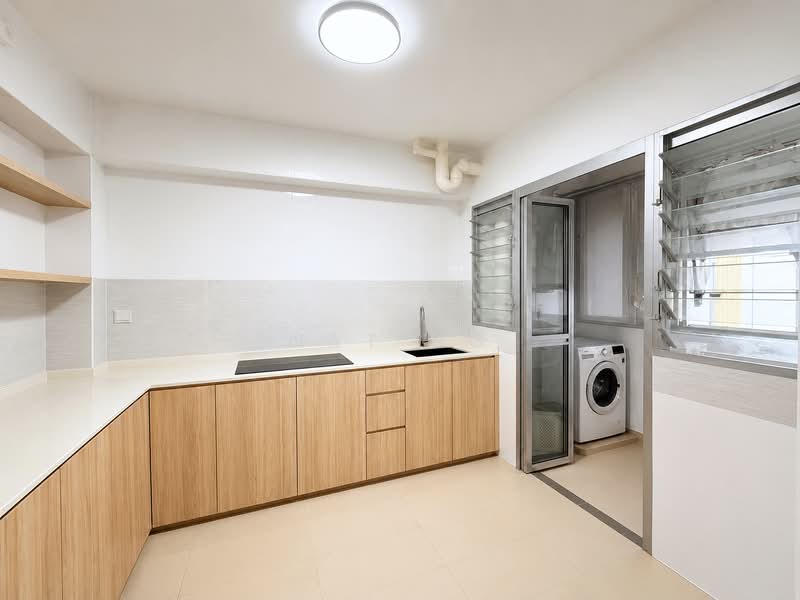 409D Northshore Drive, 409D Northshore Drive, 3 Bedrooms, 1,011 sqft, HDB Flat For Sale, by Nat Ng, 500210885 - Kitchen - PropertyGuru.com.sg