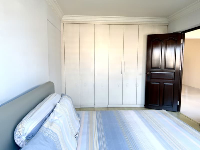 336 Clementi Avenue 2, 336 Clementi Avenue 2, 3 Bedrooms, 1,281 sqft, HDB Flat For Sale, by Darrel Yeo, 500210891 - Master Bedroom - PropertyGuru.com.sg