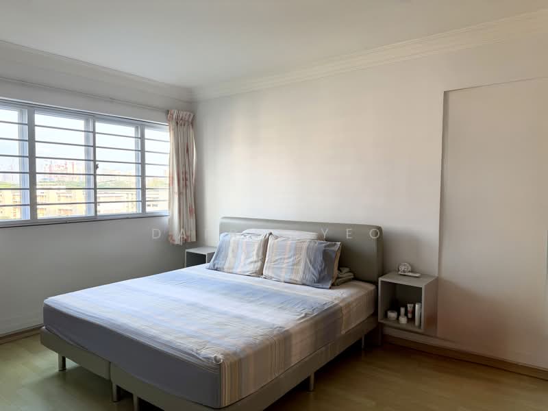 336 Clementi Avenue 2, 336 Clementi Avenue 2, 3 Bedrooms, 1,281 sqft, HDB Flat For Sale, by Darrel Yeo, 500210891 - Master Bedroom - PropertyGuru.com.sg
