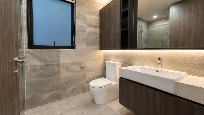 Kent Ridge Hill Residences, 56F South Buona Vista Road, 2 Bedrooms, 786 sqft, Condominium For Rent, by Brigitte Tan 郑滢薇, 500210915 - Bathroom - PropertyGuru.com.sg