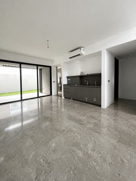Pollen Collection, Pollen View Off Nim Road, 5 Bedrooms, 4,155 sqft, Terraced House For Sale, by Joshua Tan, 500210916 - Kitchen - PropertyGuru.com.sg