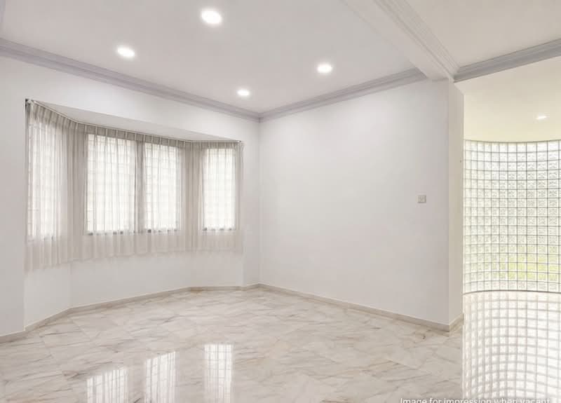 Only $1,6xx PSF D28 Freehold Spacious well maintained Corner Terrace with huge garden, Gerald Drive/Gerald Terrace/Gerald Crescent, 4 Bedrooms, 3,000 sqft, Corner Terrace For Sale, by William C. H., 500210922 - Interior - PropertyGuru.com.sg