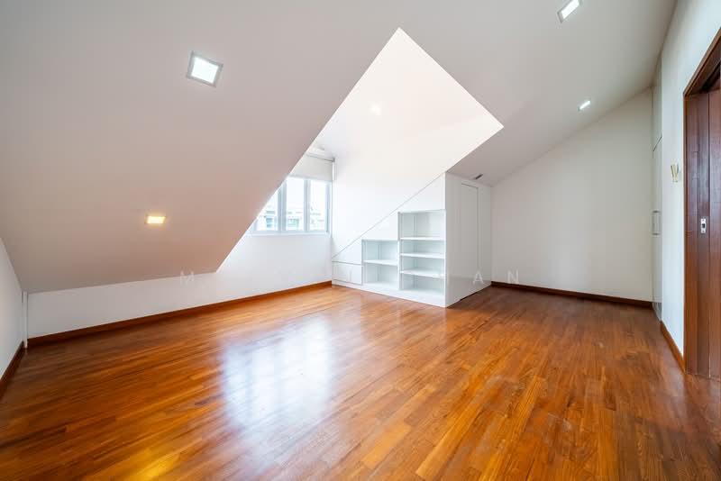 Bridport Avenue, , 7 Bedrooms, 3,700 sqft, Semi-Detached House For Sale, by Melvin Chan, 500210924 - BR - PropertyGuru.com.sg