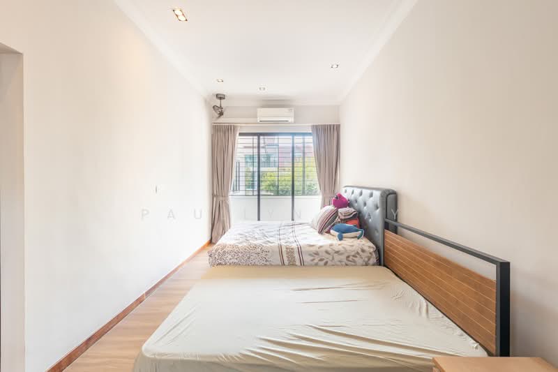 lorong how sun, , 5 Bedrooms, 3,200 sqft, Terraced House For Sale, by Paullyn Tay, 500210929 - Bedroom - PropertyGuru.com.sg