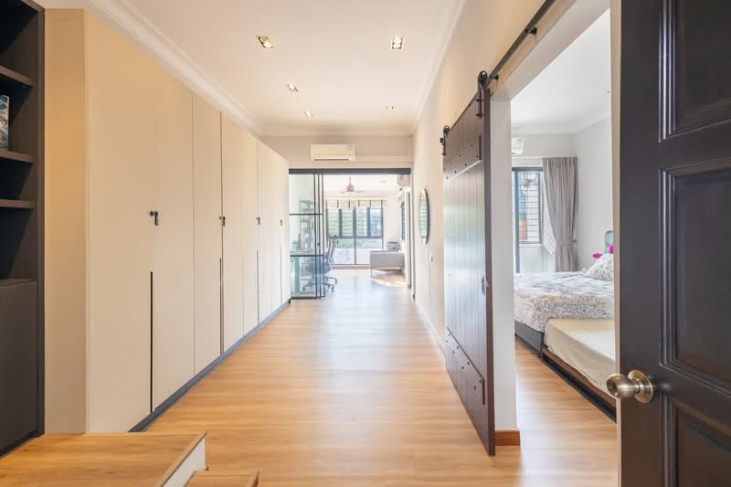 lorong how sun, , 5 Bedrooms, 3,200 sqft, Terraced House For Sale, by Paullyn Tay, 500210929 - Corridor - PropertyGuru.com.sg