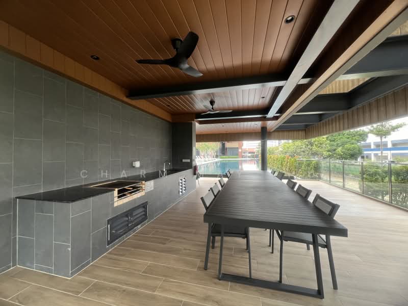 Bartley Vue, 6 Jalan Bunga Rampai, 4 Bedrooms, 1,356 sqft, Condominium For Rent, by Charm May Thu, 500210930 - Exterior - PropertyGuru.com.sg