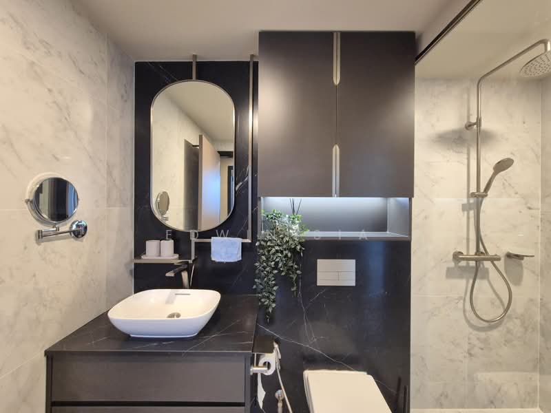 One Bernam, 1 Bernam Street, 2 Bedrooms, 700 sqft, Condominium For Rent, by Edwin Sia, 500210937 - Bathroom - PropertyGuru.com.sg