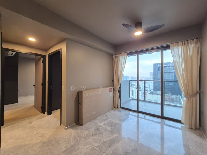 One Bernam, 1 Bernam Street, 2 Bedrooms, 700 sqft, Condominium For Rent, by Edwin Sia, 500210937 - Balcony - PropertyGuru.com.sg