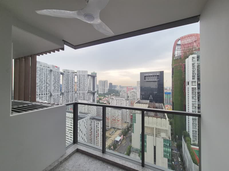One Bernam, 1 Bernam Street, 2 Bedrooms, 700 sqft, Condominium For Rent, by Edwin Sia, 500210937 - Balcony - PropertyGuru.com.sg