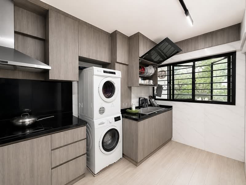 408 Jurong West Street 42, 408 Jurong West Street 42, 4 Bedrooms, 1,496 sqft, HDB Flat For Sale, by Nizam AR, 500210946 - Kitchen - PropertyGuru.com.sg