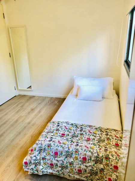 18B Holland Drive, 18B Holland Drive, Room Rental, 150 sqft, HDB Flat For Rent, by Sharmila Sukumar, 500210947 - Bedroom - PropertyGuru.com.sg