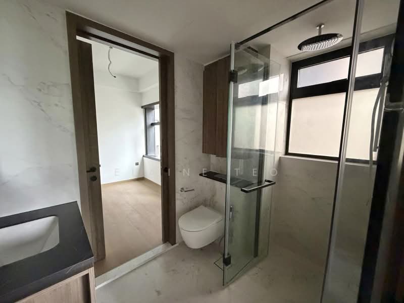 Sceneca Residence, Tanah Merah Kechil Link, 3 Bedrooms, 904 sqft, Condominium For Rent, by Elaine Teo, 500210948 - Bathroom - PropertyGuru.com.sg