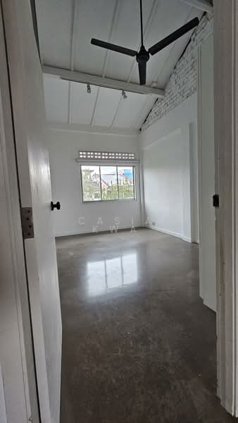 Jalan Riang Shophouse, , 3 Bedrooms, 1,500 sqft, Shophouse For Rent, by Casia Kwa, 500210961 - Interior - PropertyGuru.com.sg