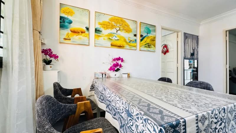 551 Hougang Street 51, 551 Hougang Street 51, 3 Bedrooms, 1,109 sqft, HDB Flat For Sale, by Derrick Tai, 500210970 - Dining Room - PropertyGuru.com.sg