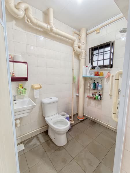 625A Woodlands Drive 52, 625A Woodlands Drive 52, 3 Bedrooms, 1,087 sqft, HDB Flat For Sale, by Andy Lim, 500210977 - Bathroom - PropertyGuru.com.sg