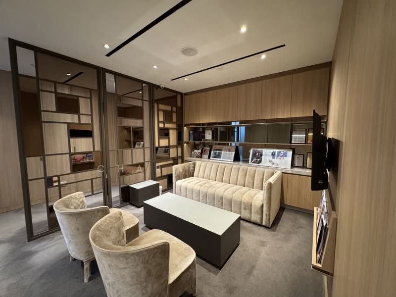 Wisma Atria, 435 Orchard Road, Orchard / River Valley, 1,722 sqft, Mall Shop For Sale, by Charles Ong, 500210988 - Living Room - CommercialGuru.com.sg