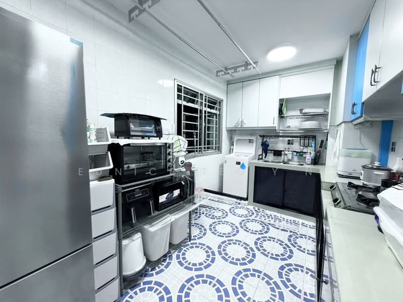 171A Edgedale Plains, 171A Edgedale Plains, 3 Bedrooms, 1,184 sqft, HDB Flat For Sale, by Eunice Teo Y N, 500210990 - Kitchen - PropertyGuru.com.sg