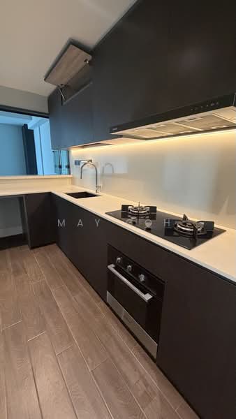Hume Park I, 3 Hume Avenue, 2 Bedrooms, 904 sqft, Condominium For Sale, by May Goh, 500211002 - Kitchen - PropertyGuru.com.sg
