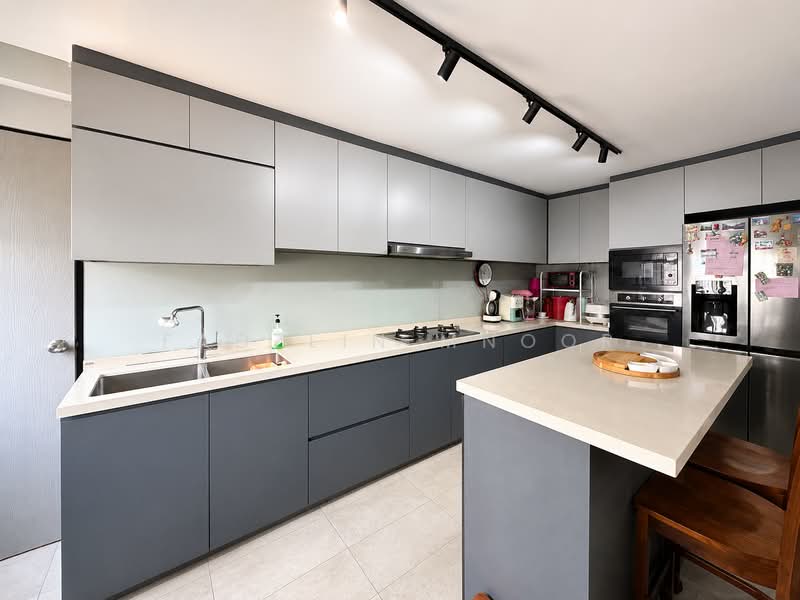 139 Marsiling Road, 139 Marsiling Road, 6 Bedrooms, 1,862 sqft, HDB Flat For Sale, by Fadzlin MNoor, 500211003 - Kitchen - PropertyGuru.com.sg