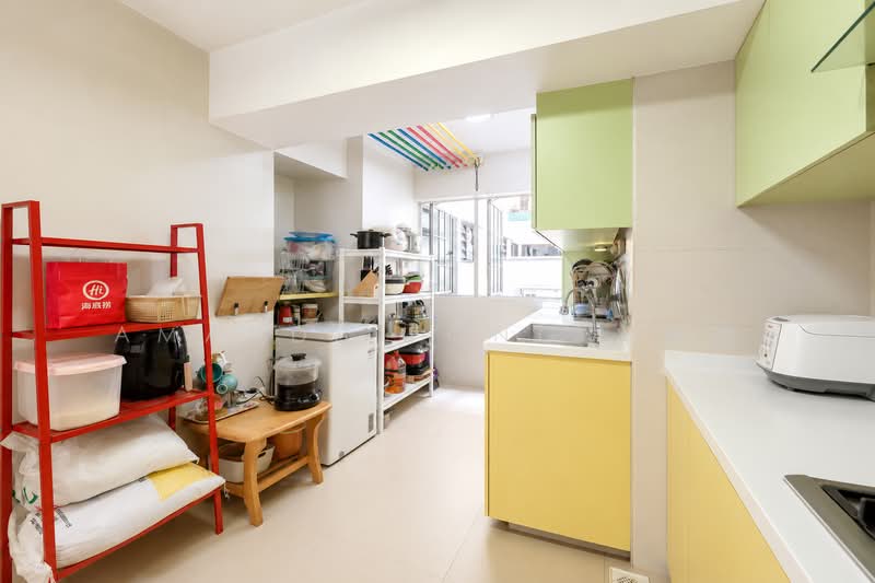 521 Woodlands Drive 14, 521 Woodlands Drive 14, 3 Bedrooms, 1,098 sqft, HDB Flat For Sale, by Amanda Fong 冯佩璇, 500211014 - Kitchen - PropertyGuru.com.sg