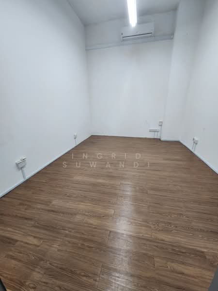 Harvest @ Woodlands, , 1,690 sqft, Factory / Workshop (B2) For Rent, by Ingrid Suwandi, 500211022 - Interior - CommercialGuru.com.sg