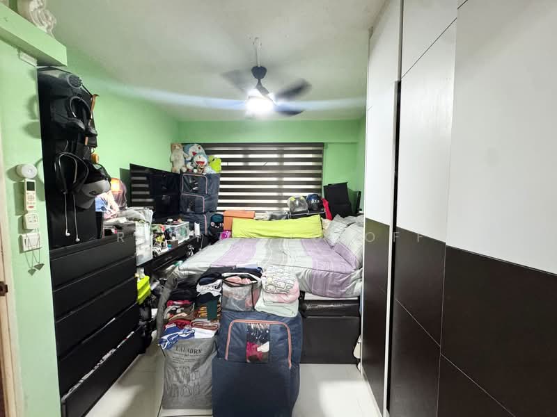 107B Canberra Street, 107B Canberra Street, 2 Bedrooms, 721 sqft, HDB Flat For Sale, by Rusydi Yusoff, 500211032 - Bedroom - PropertyGuru.com.sg