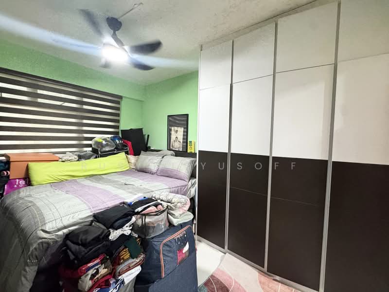 107B Canberra Street, 107B Canberra Street, 2 Bedrooms, 721 sqft, HDB Flat For Sale, by Rusydi Yusoff, 500211032 - Bedroom - PropertyGuru.com.sg