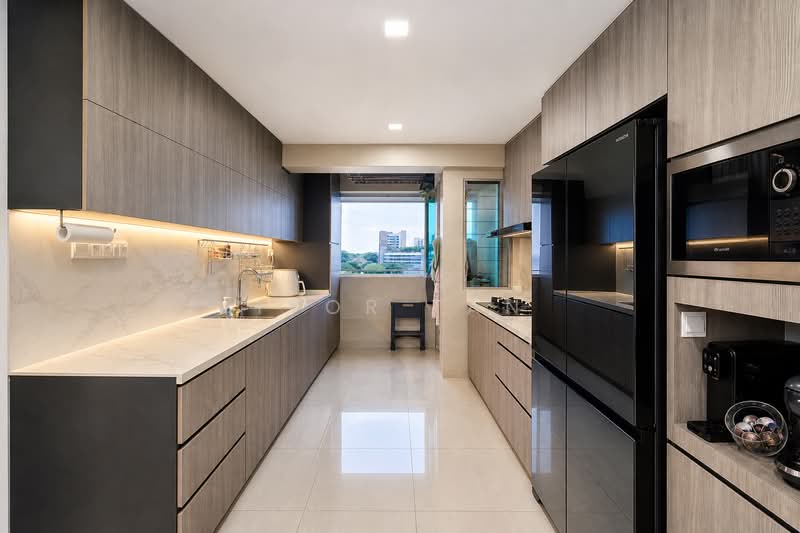 443C Fernvale Road, 443C Fernvale Road, 3 Bedrooms, 1,011 sqft, HDB Flat For Sale, by Ivor Tan, 500211033 - Kitchen - PropertyGuru.com.sg
