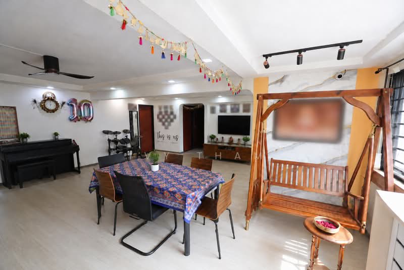 166 Bishan Street 13, 166 Bishan Street 13, 4 Bedrooms, 1,313 sqft, HDB Flat For Sale, by Ivy Tham, 500211054 - Living Room - PropertyGuru.com.sg