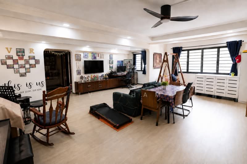 166 Bishan Street 13, 166 Bishan Street 13, 4 Bedrooms, 1,313 sqft, HDB Flat For Sale, by Ivy Tham, 500211054 - Living Room - PropertyGuru.com.sg