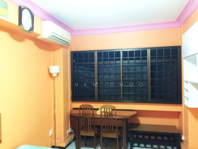 538 Jelapang Road, 538 Jelapang Road, Room Rental, 120 sqft, HDB Flat For Rent, by Steven Choo, 500211064 - Living Room - PropertyGuru.com.sg