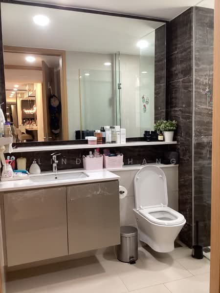 Bartley Ridge, 36 Mount Vernon Road, 3 Bedrooms, 1,130 sqft, Condominium For Sale, by Linda Zhang, 500211102 - Bathroom - PropertyGuru.com.sg