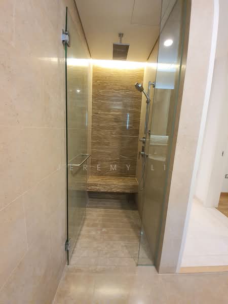 DUO Residences, 1 Fraser Street, 1 Bedroom, 592 sqft, Apartment For Rent, by Jeremy Li, 500211116 - Bathroom - PropertyGuru.com.sg