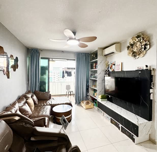 Nine Residences, Yishun Avenue 9, 5 Bedrooms, 1,367 sqft, Apartment For Sale, by Calvin Wong, 500211121 - Living Room - PropertyGuru.com.sg