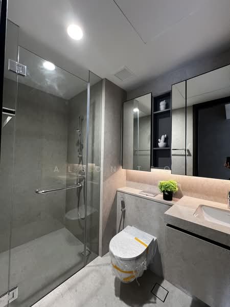 The Ranz, 109 Rangoon Road, 2 Bedrooms, 689 sqft, Apartment For Sale, by Alson Teo, 500211124 - Bathroom - PropertyGuru.com.sg
