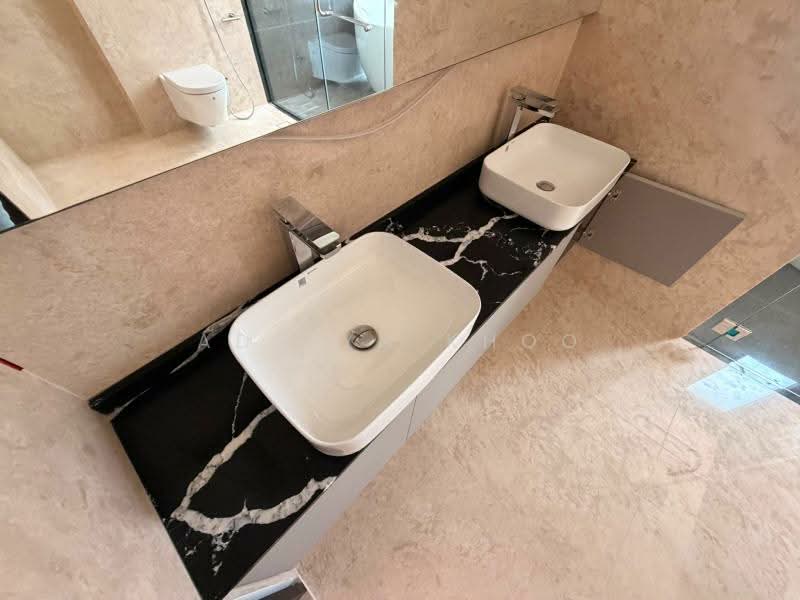 ☎️ADELYN 9325❤️❤️9988 ⭐️✨BRAND NEW @HILLVIEW ! READY TO VIEW ! JUST T.O.P.!!!, , 6 Bedrooms, 7,240 sqft, Terraced House For Sale, by Adelyn Khoo, 500211129 - Bathroom - PropertyGuru.com.sg
