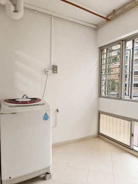 160 Pasir Ris Street 13, 160 Pasir Ris Street 13, 4 Bedrooms, 1,571 sqft, HDB Flat For Sale, by Regina Young, 500211132 - Yard - PropertyGuru.com.sg