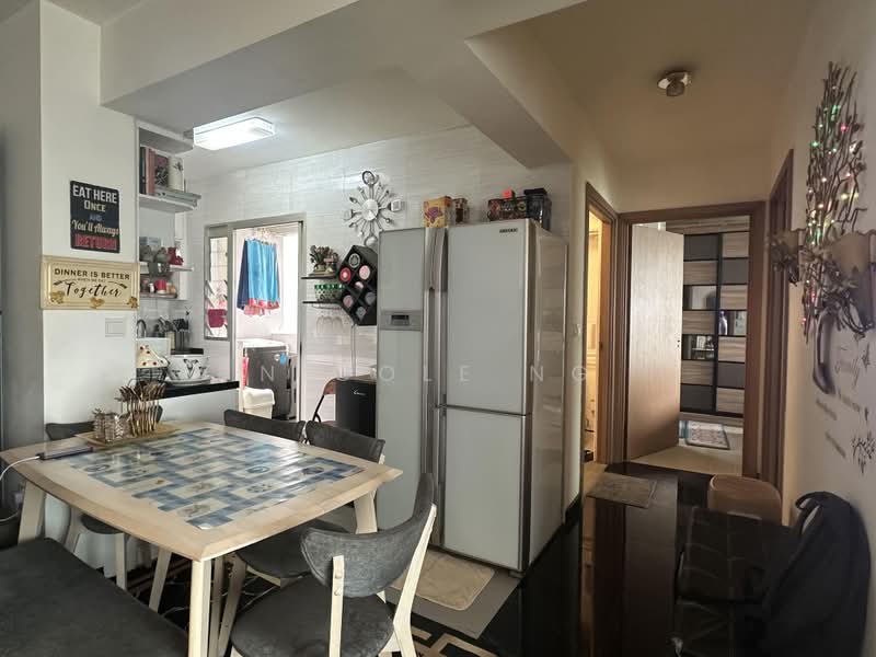 421C Northshore Drive, 421C Northshore Drive, 2 Bedrooms, 731 sqft, HDB Flat For Sale, by Nicole Ng, 500211137 - Kitchen - PropertyGuru.com.sg