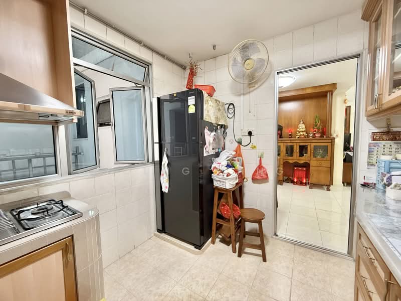 356C Admiralty Drive, 356C Admiralty Drive, 4 Bedrooms, 1,184 sqft, HDB Flat For Sale, by Young Chng, 500211146 - Kitchen - PropertyGuru.com.sg