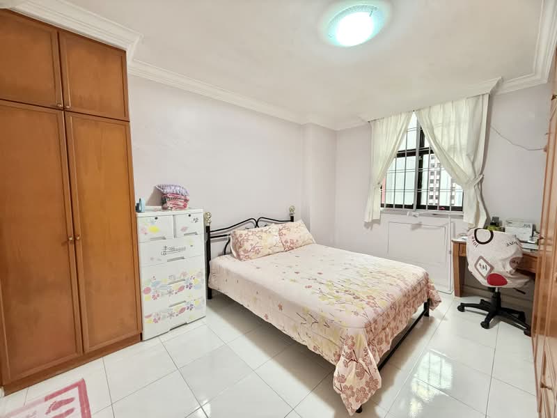 356C Admiralty Drive, 356C Admiralty Drive, 4 Bedrooms, 1,184 sqft, HDB Flat For Sale, by Young Chng, 500211146 - Bedroom - PropertyGuru.com.sg
