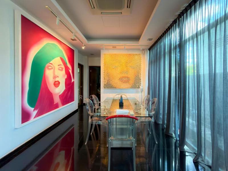 Seletar Hills 999-Year Corner Terrace Near Greenwich V, Jalan Joran, Jalan Redop, Jalan Jarak, Jalan Jitong, Jalan Lebat Daun, Seletar Hills Drive, Seletar Crescent, Neram Road, Gerald Crescent, Jalan Selaseh, Seletar / Yio Chu Kang, 5 Bedrooms, 3,600 sqft, Corner Terrace For Sale, by Roy Lee, 500211181 - Dining Room - PropertyGuru.com.sg