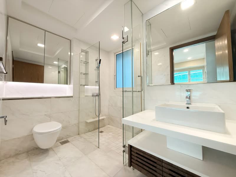Suites at Orchard, 38 Handy Road, 3 Bedrooms, 1,572 sqft, Condominium For Sale, by Cynthia Tan, 500211200 - Bathroom 3 - PropertyGuru.com.sg
