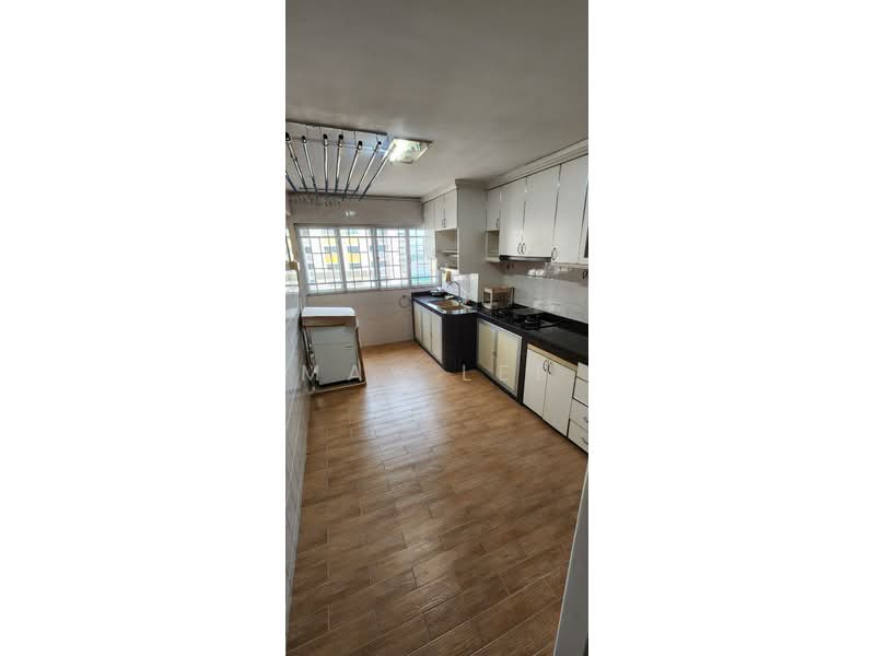 227 Tampines Street 23, 227 Tampines Street 23, Room Rental, 129 sqft, HDB Flat For Rent, by May Lee, 500211236 - Kitchen - PropertyGuru.com.sg