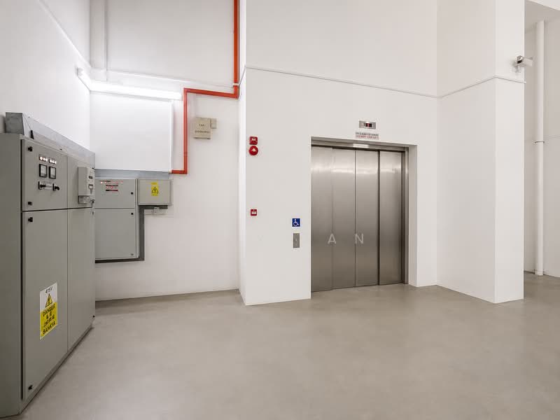 37 Tuas South Link 1, Boon Lay / Jurong / Tuas, 9,000 sqft, Factory / Workshop (B2) For Rent, by Joey Tan, 500211238 - Interior - CommercialGuru.com.sg