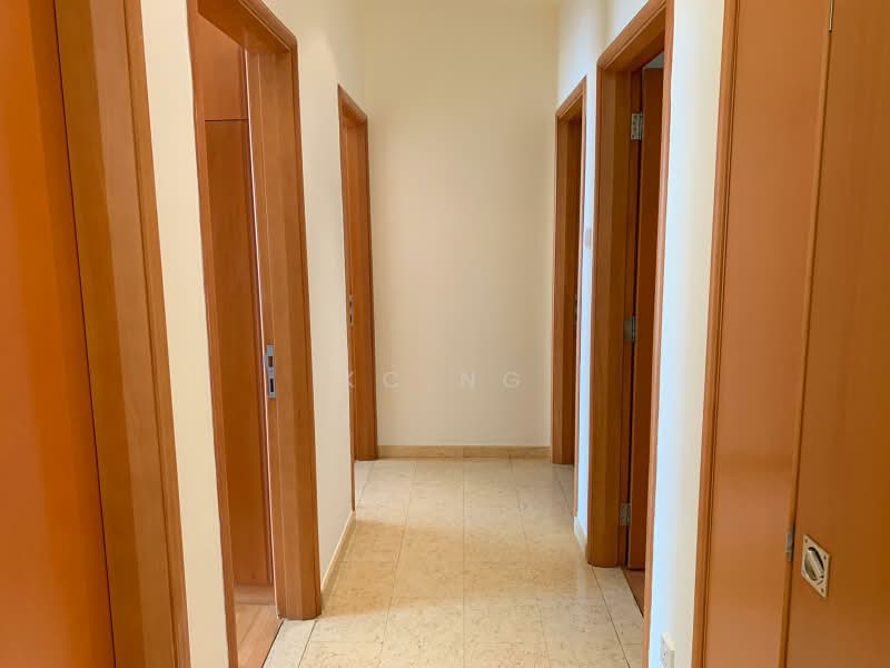 The Horizon, 1 Holt Road, 4 Bedrooms, 1,722 sqft, Condominium For Sale, by KC Ng, 500211239 - Corridor - PropertyGuru.com.sg