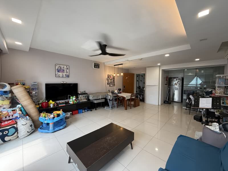 308C Punggol Walk, 308C Punggol Walk, 4 Bedrooms, 1,205 sqft, HDB Flat For Sale, by Darius Ng, 500211261 - Living Room - PropertyGuru.com.sg
